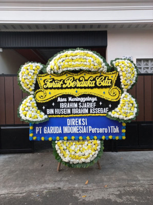 Papan Bunga Duka di Selibar