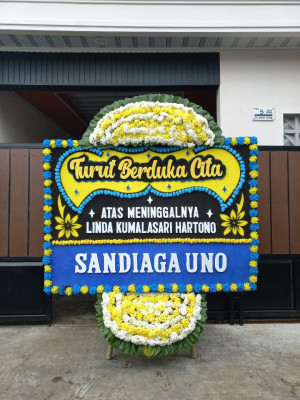 Papan Bunga Duka di Selibar